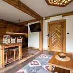 Polana Pod Nosalem Вилла Закопане